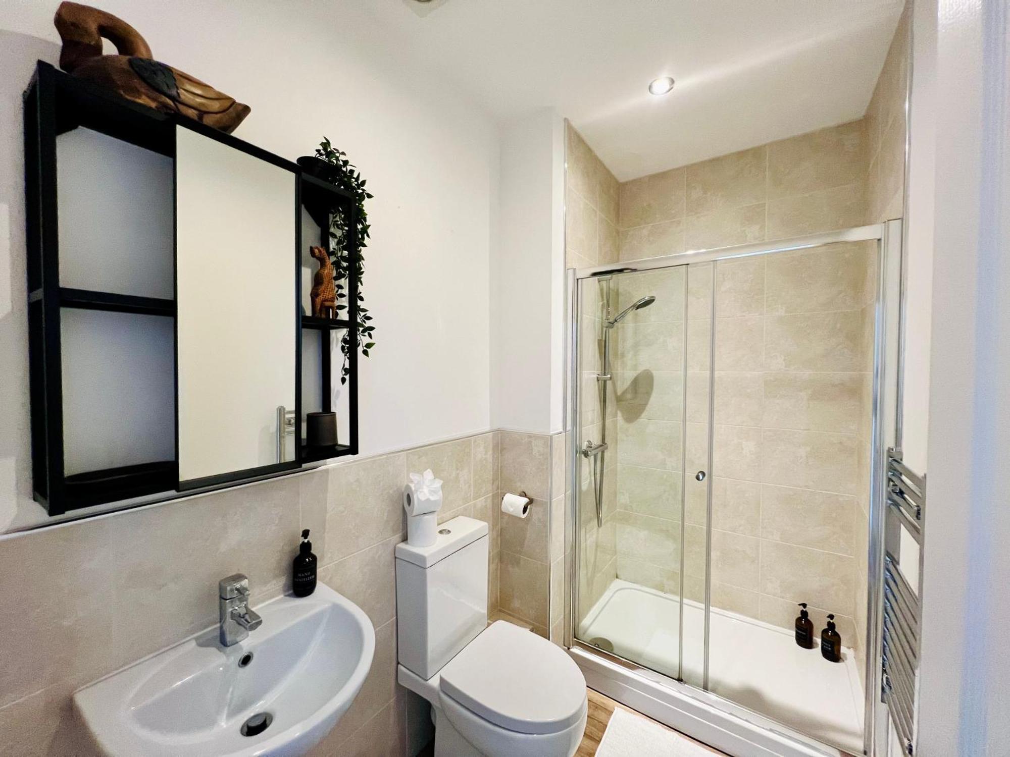 Top Floor Double En-Suite Br Apartment Central Matlock มัทล็อก ภายนอก รูปภาพ